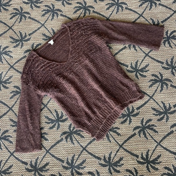 Ecoté (Urban Outfitters) sweater - Picture 1 of 6